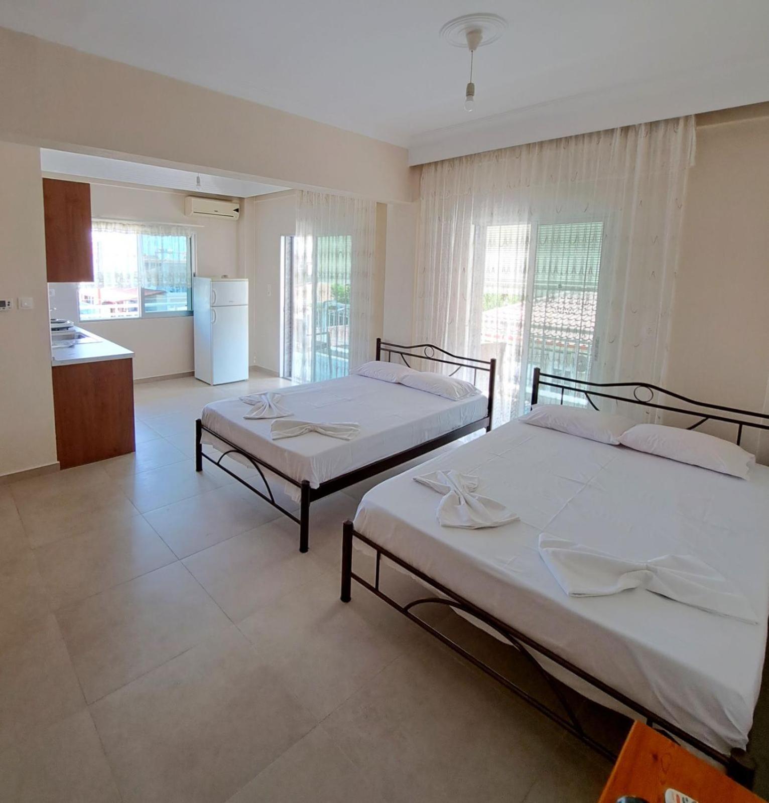 شقة Poly'S House Vrasná المظهر الخارجي الصورة